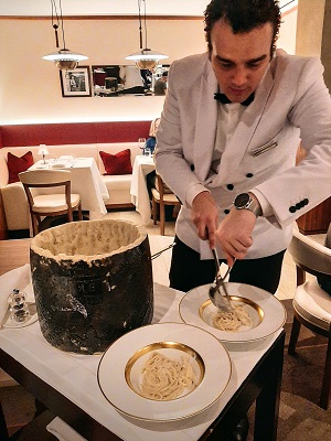 Roberto's Restaurant Hilton Amsterdam Zuid Apollolaan Spaghetti di Gragnano Cacio e Pepe