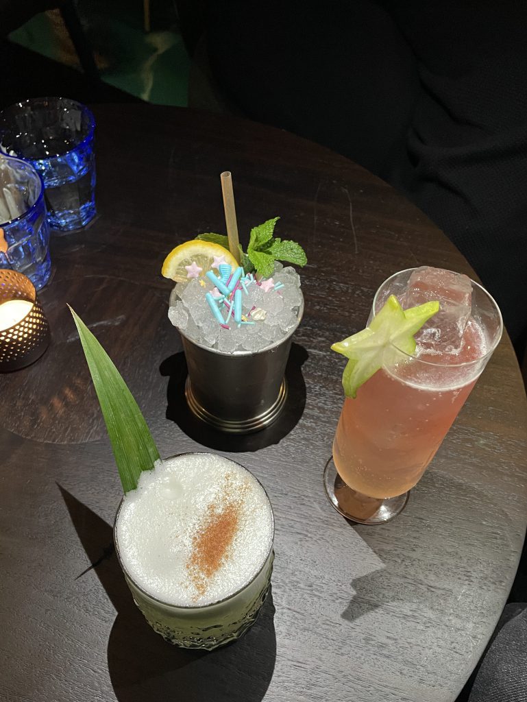 Diverse cocktails