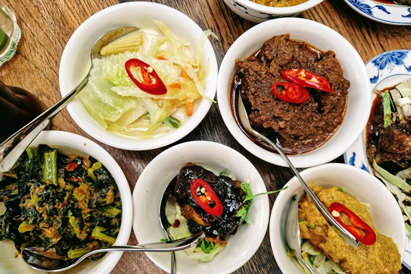 Indrapura Amsterdam Centrum Indonesisch restaurant c