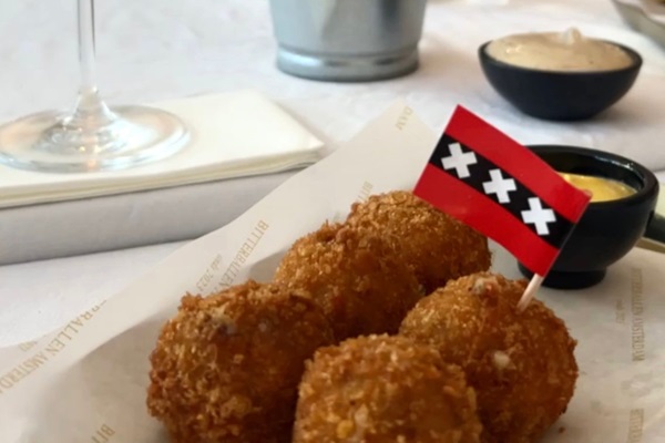 Bitterballen Amsterdam c