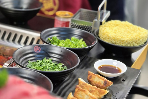 Peijie Amsterdam hotpot restaurant c